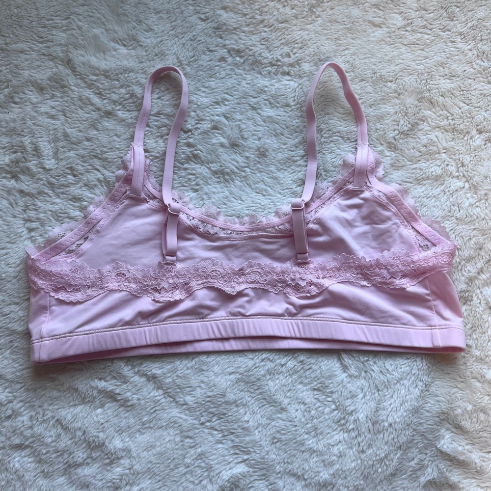 Quince Pink Lace Trim Bralette Size XL Adjustable Straps Nylon Elastane Pull On - Picture 5 of 8